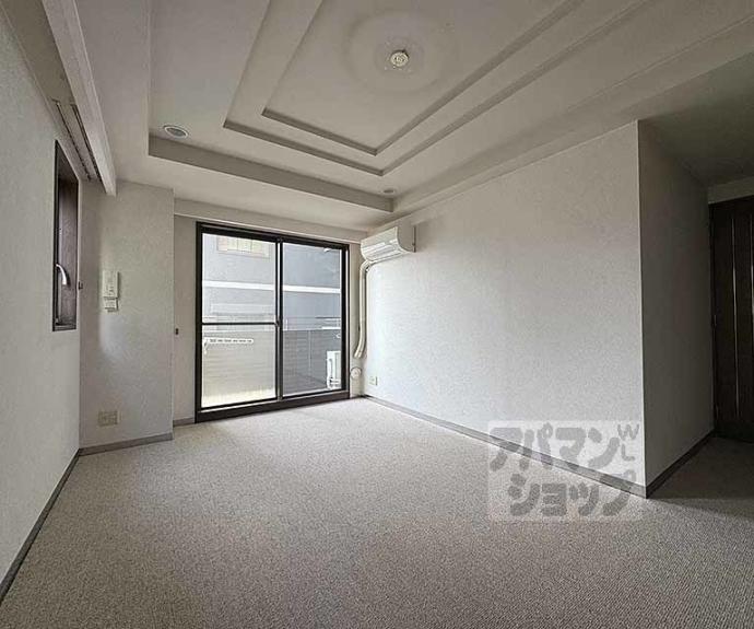 【ハイランドコート錦】間取