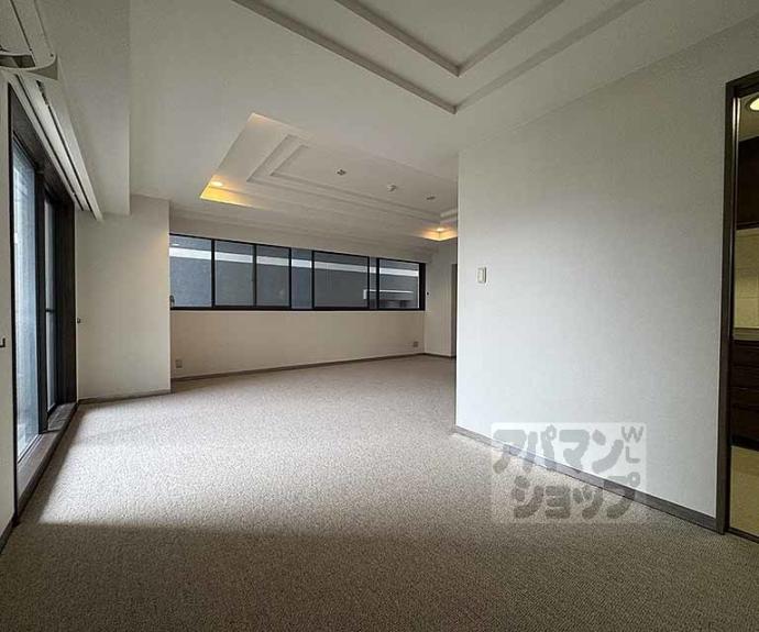 【ハイランドコート錦】間取