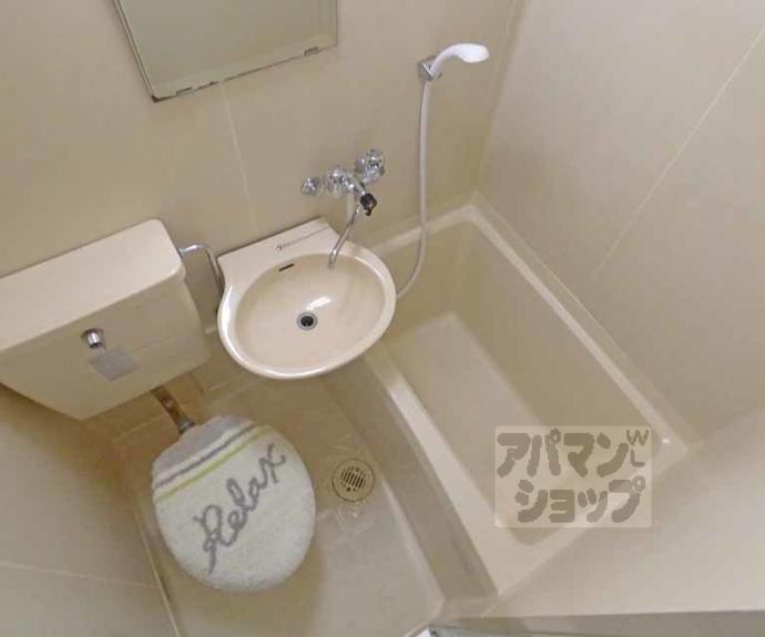 【メゾンド亜地路義】間取