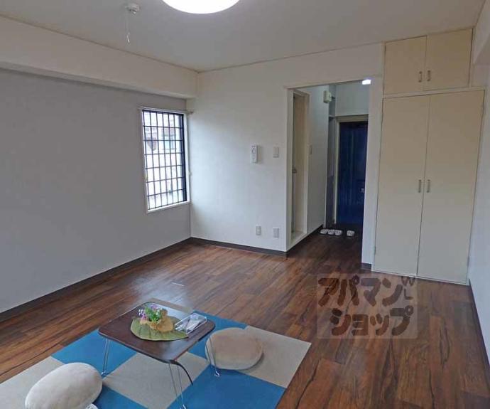 【メゾンド亜地路義】間取