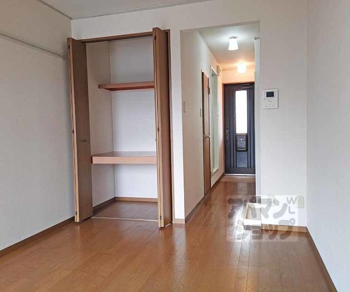 【セジュール藤森】間取