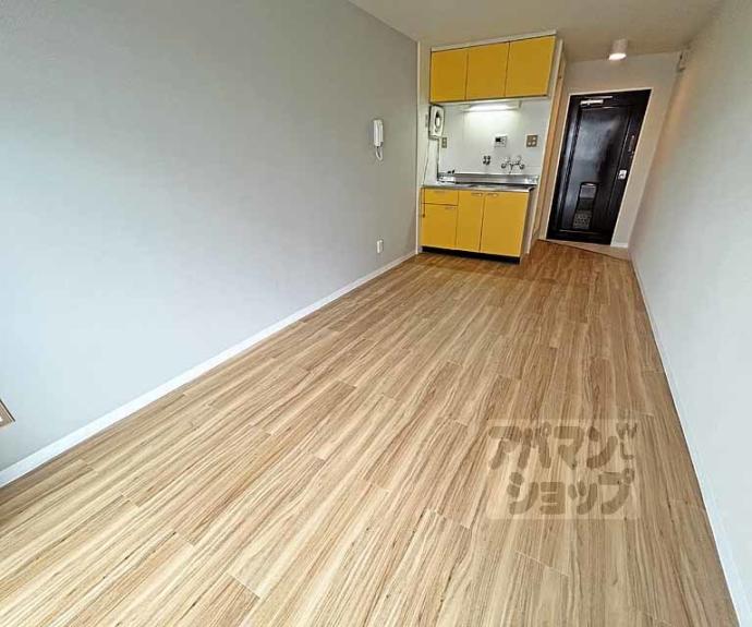 【AUBURN FUSHIMI MOMOYAMA】間取