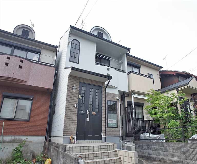 鹿ケ谷桜谷町貸家