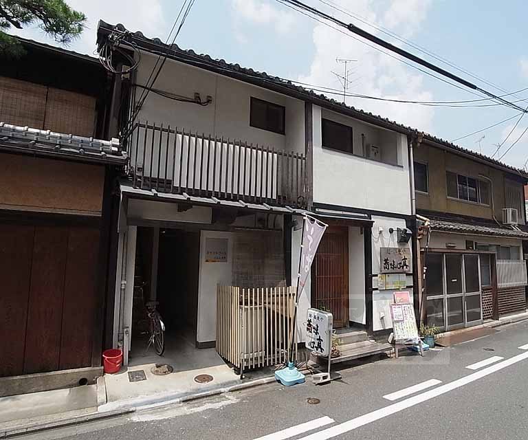 ポケットコートさわら木町