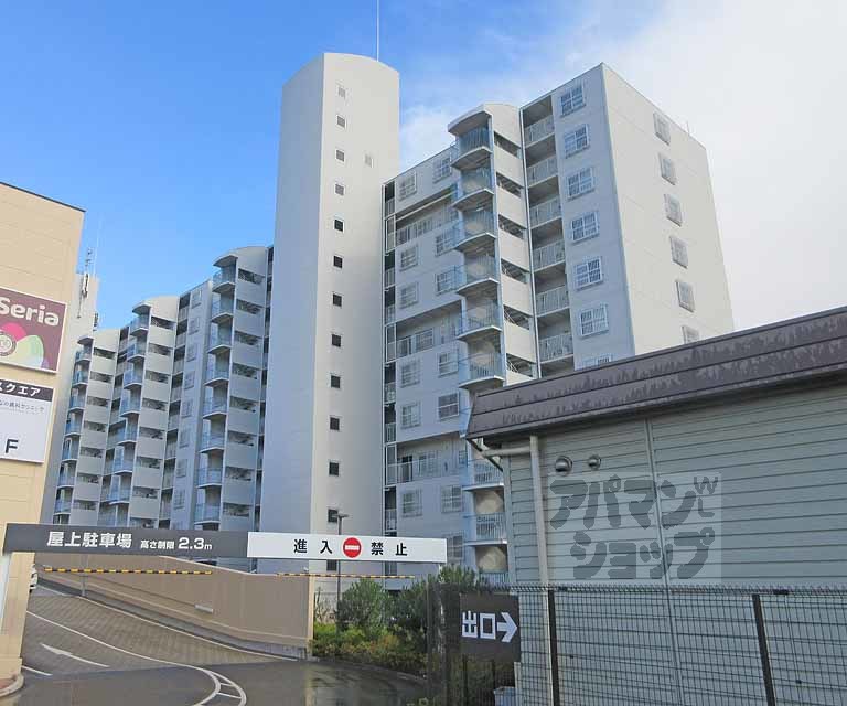 ファミール伏見 C棟