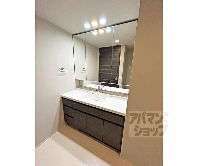 【ライオンズ伏見桃山指月城】間取