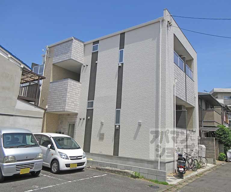 ハーモニーテラス深草善導寺町