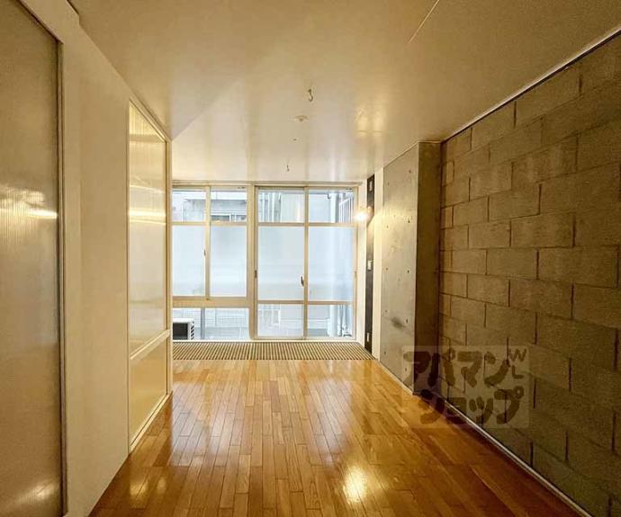 【アーバネックス三条】間取