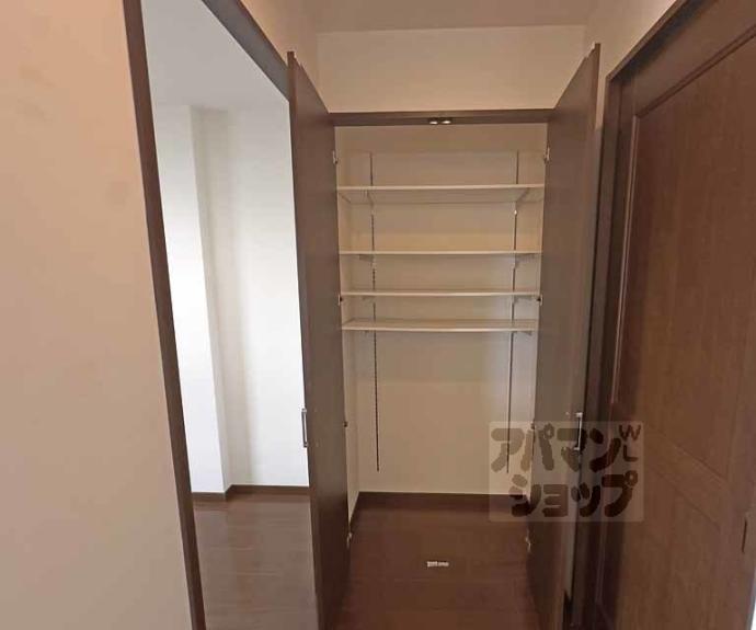 【グランクール河原町二条】間取