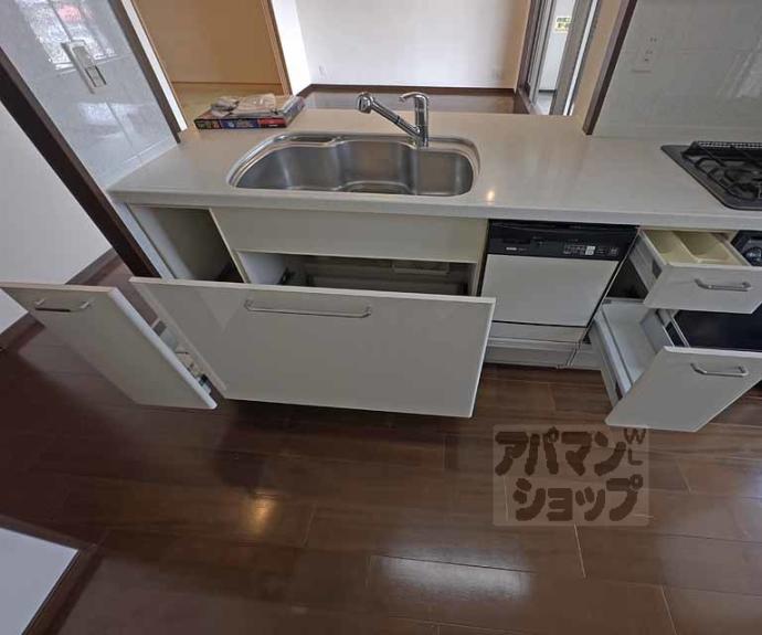 【グランクール河原町二条】間取