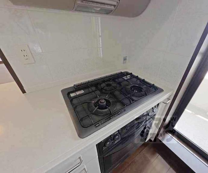 【グランクール河原町二条】間取