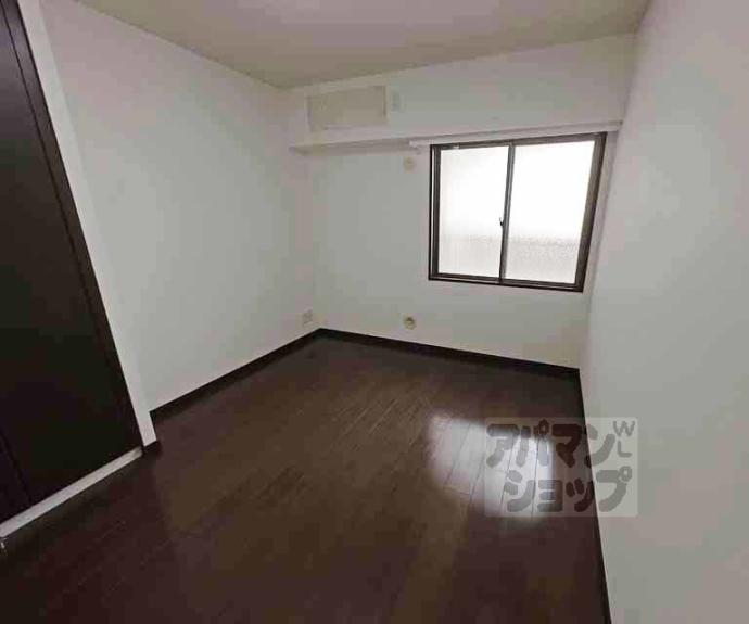 【グランクール河原町二条】間取