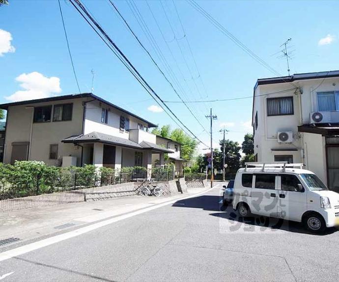 【岩倉忠在地町テラスハウス】間取