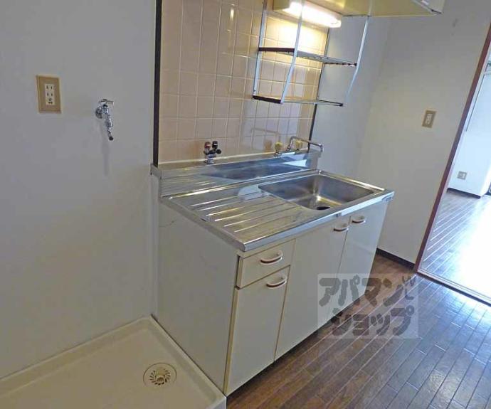 【シャロン下鴨】間取