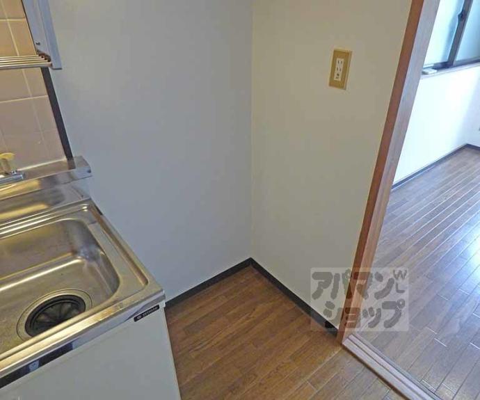 【シャロン下鴨】間取