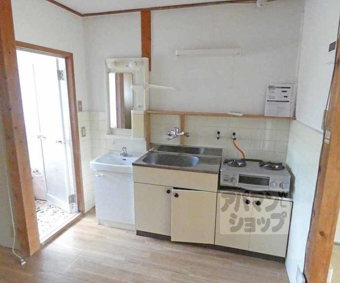 【岩倉長谷町テラス】間取