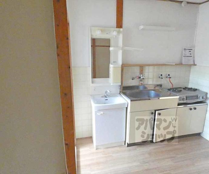 【岩倉長谷町テラス】間取