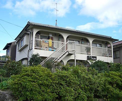 イーストハウス