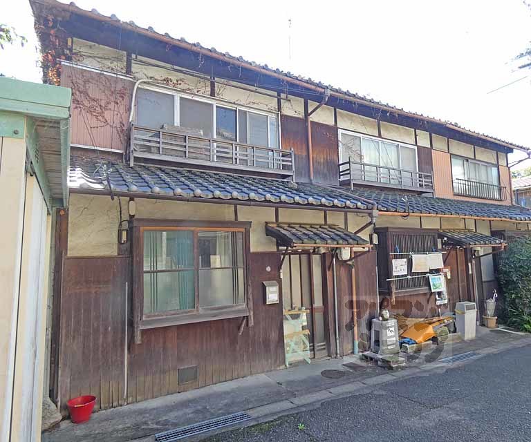 鹿ケ谷西寺ノ前町貸家１６（東）