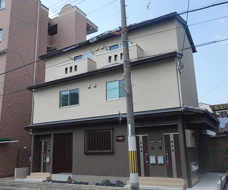 フォレストメゾン花屋町