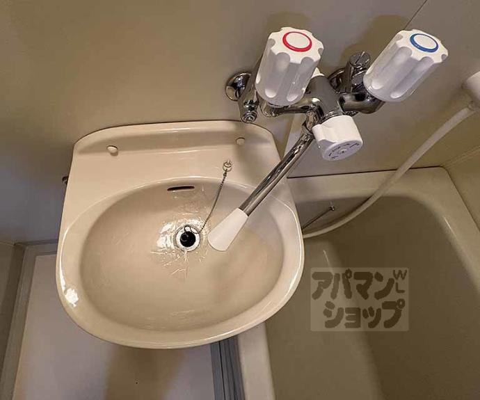 【カーサブリーゼ】間取