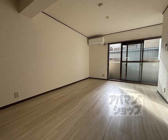 【トラスティ21】間取