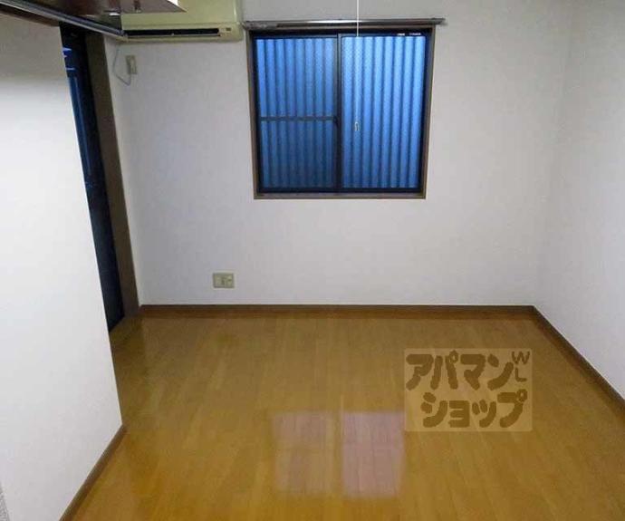 【フラッティ千本鞍馬口】間取