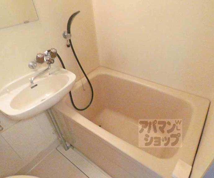 【八瀬グリーンハイム】間取