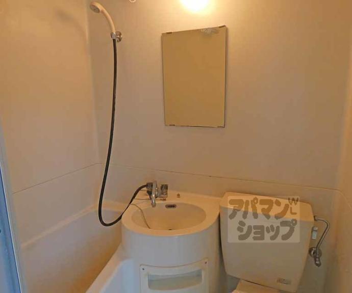 【ライブコート二軒茶屋】間取