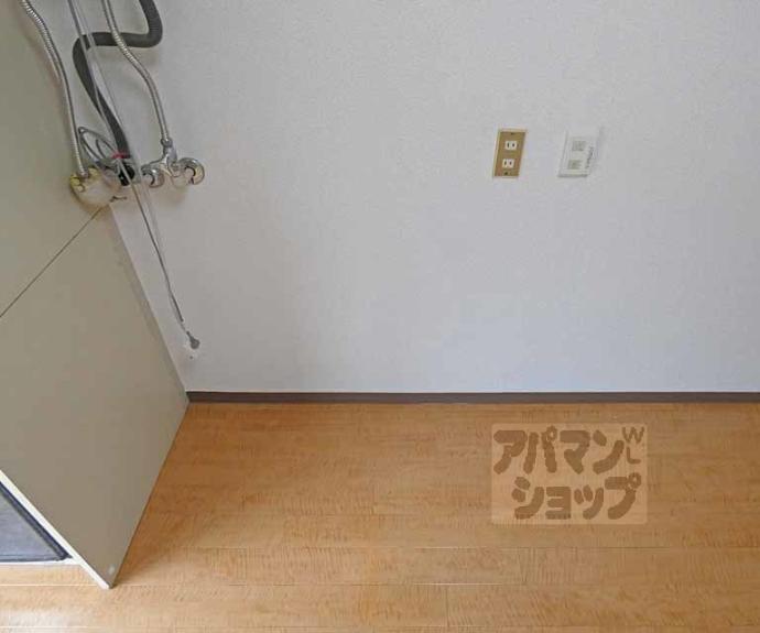 【ライブコート二軒茶屋】間取