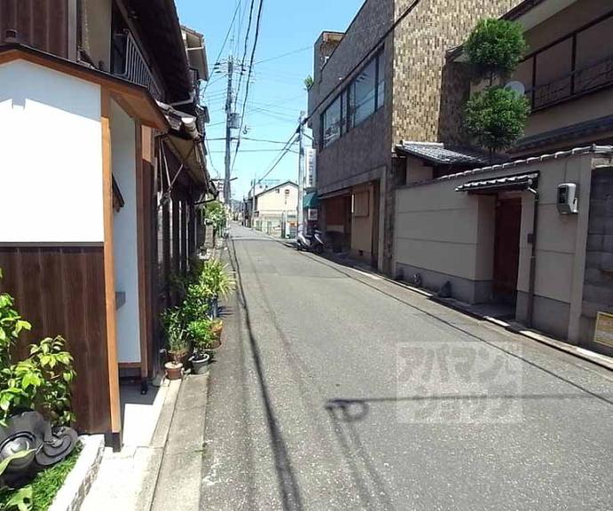 【シルクメゾン弾正町】間取