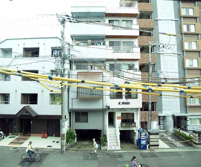 【仁和寺街道六軒町西入四番町マンション】間取