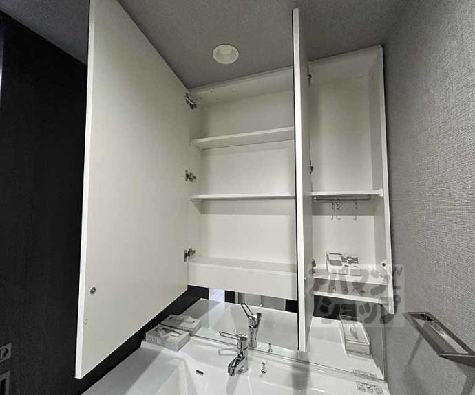 【パラドール太秦丸太町】間取