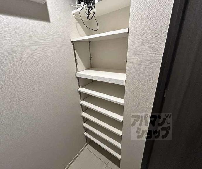 【パラドール太秦丸太町】間取