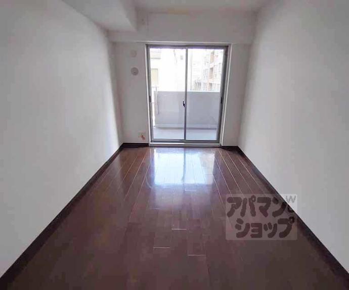 【エスリード四条室町】間取