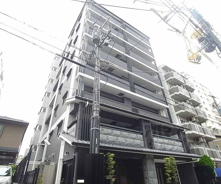 プレサンスロジェ烏丸五条