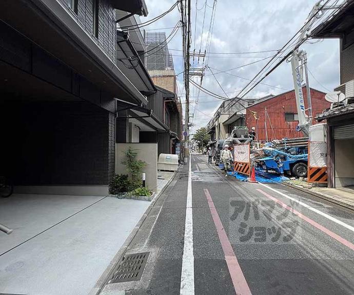 【カーマイン・ピノ四条堀川】間取